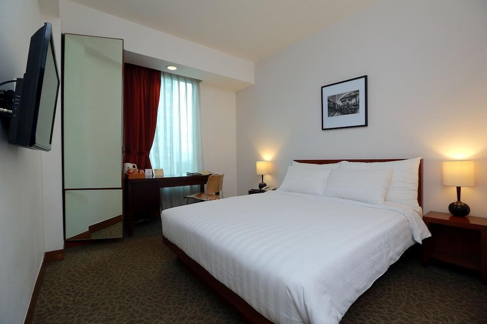 Park Hotel Cawang Jakarta Exteriör bild