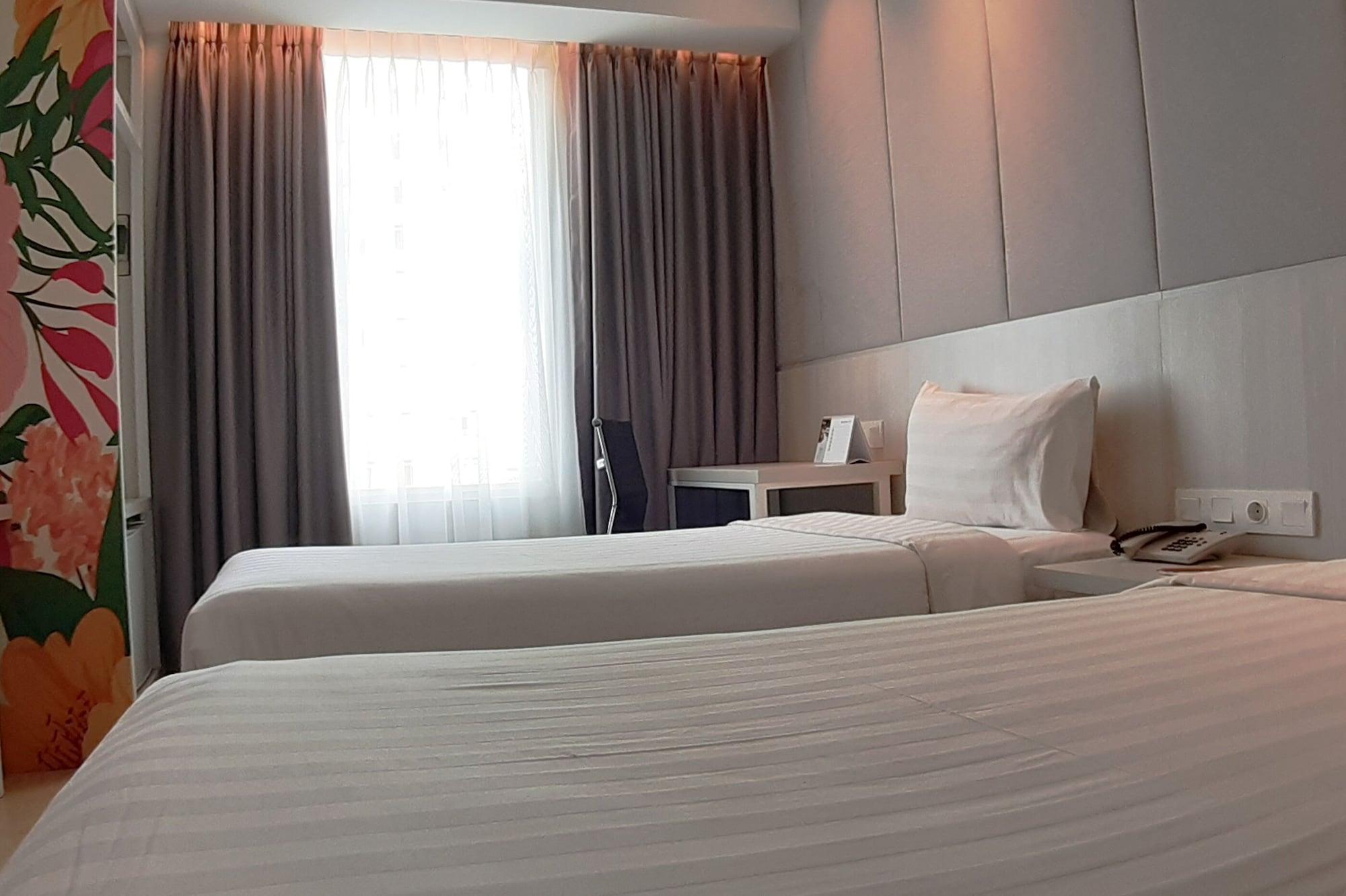 Park Hotel Cawang Jakarta Exteriör bild