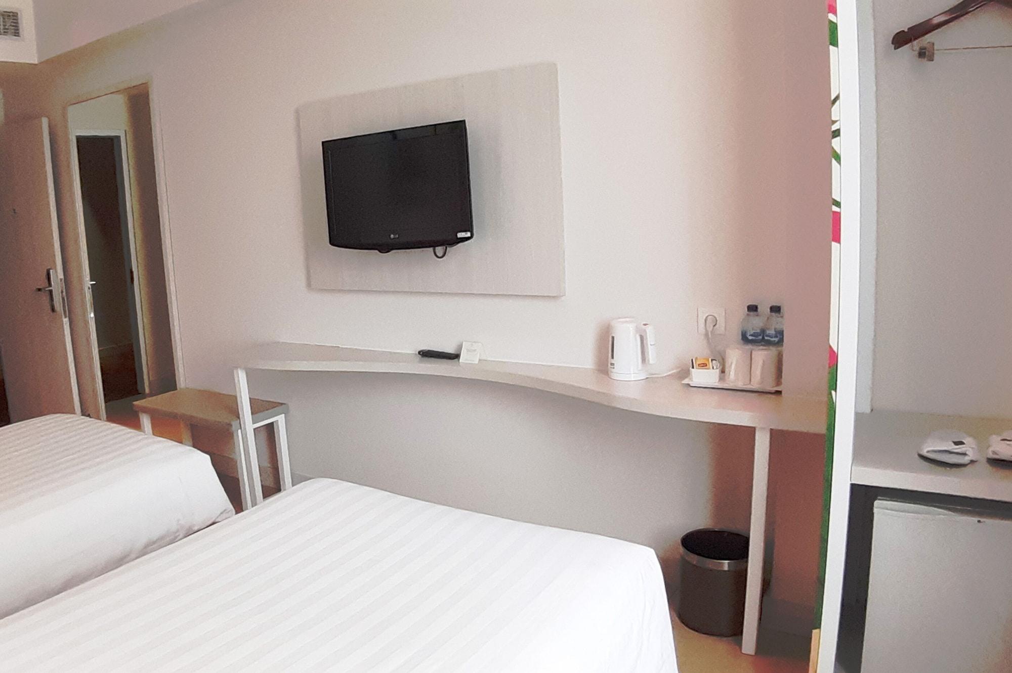Park Hotel Cawang Jakarta Exteriör bild